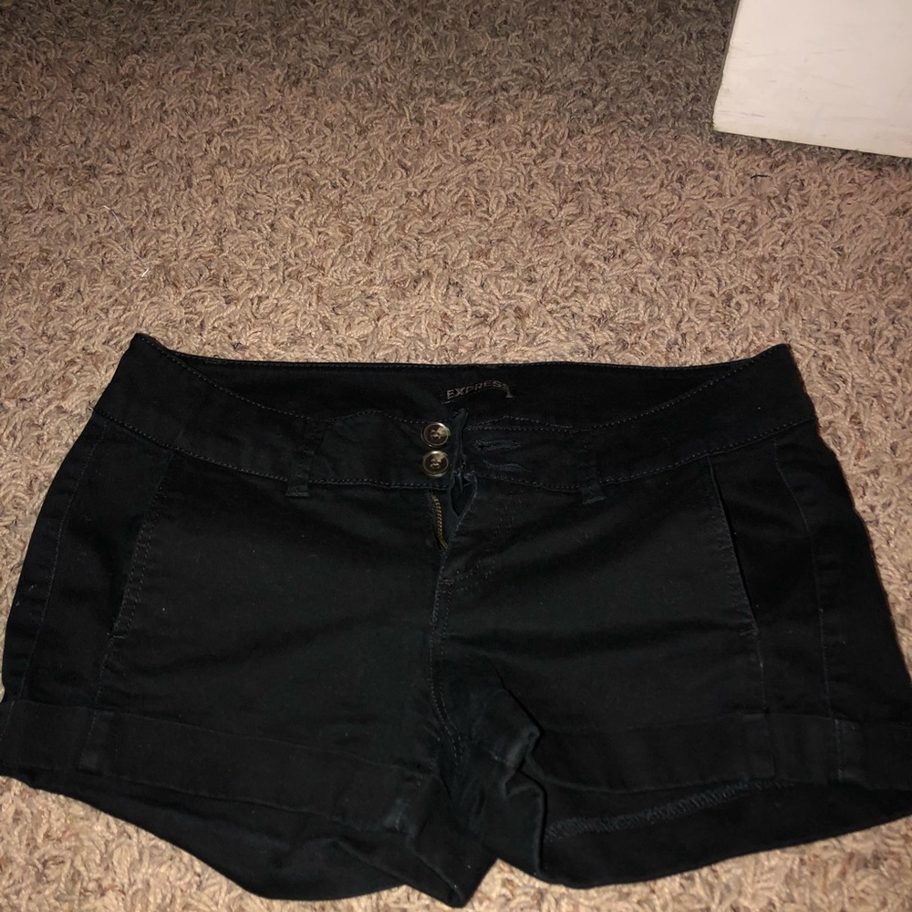 Express Shorts